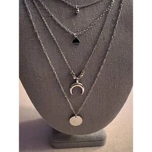 Vertical Collective 4 layer lariat necklace NWT